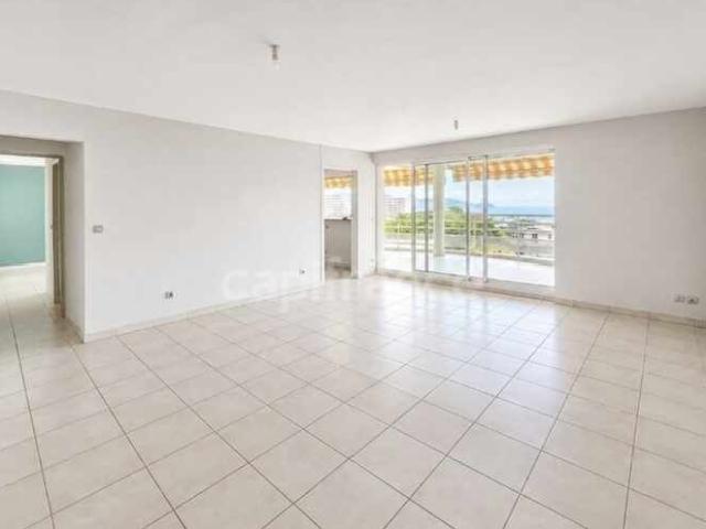 Appartement location à L'Enclos, Martinique
