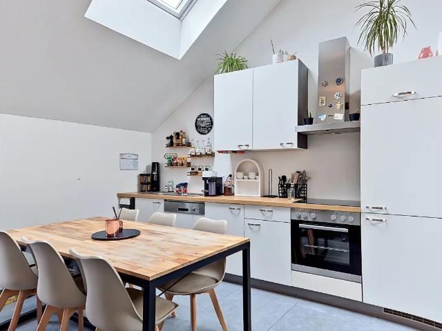 Appartement location à Bende, Wallonie