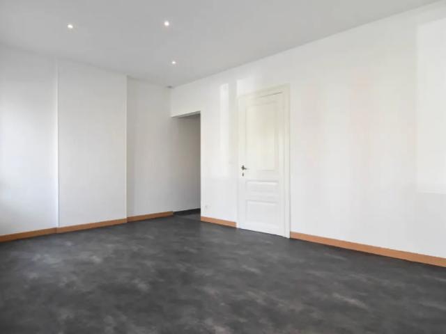 Appartement location à Ene, Wallonie