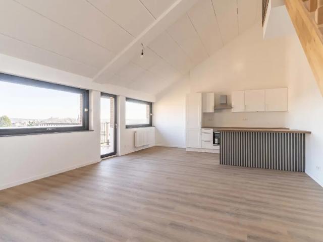 Appartement location à Lessen, Wallonie