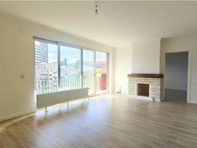Appartement location à Molenbeek-Saint-Jean - Sint-Jans-Molenbeek, Brussel-Hoofdstad - Bruxelles-Capitale