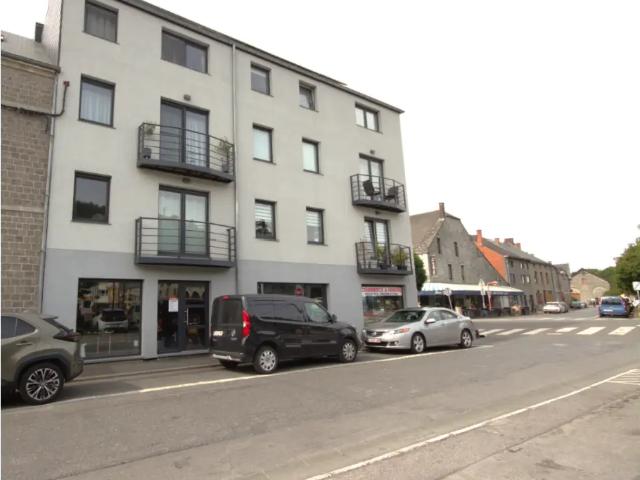Appartement location à Nismes, Wallonie