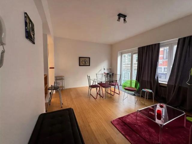 Appartement location à Saint-Gilles - Sint-Gillis, Brussel-Hoofdstad - Bruxelles-Capitale