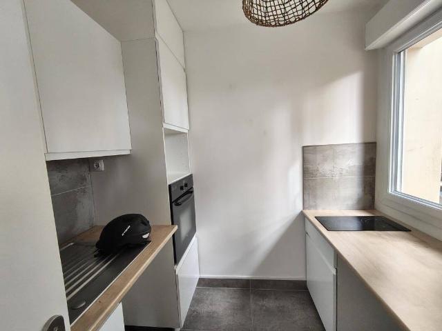 Studio location à Centre Ville - La Fayette - Eblé, Angers
