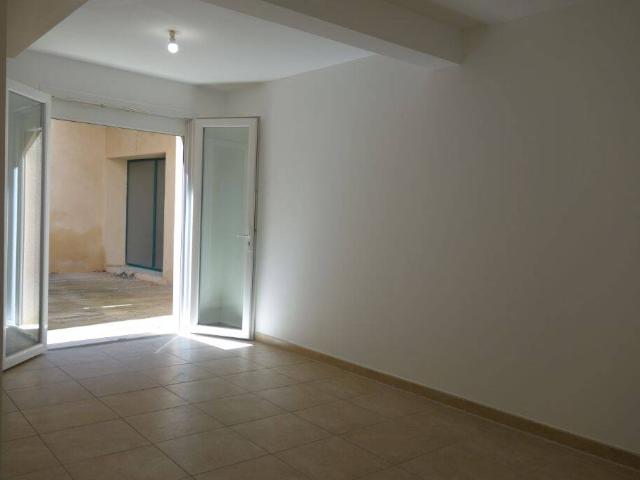 Appartement location à Lotissement la Pinède, Pélissanne