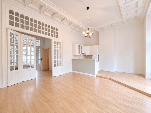 Appartement location à Woluwe-Saint-Pierre - Sint-Pieters-Woluwe, Brussel-Hoofdstad - Bruxelles-Capitale