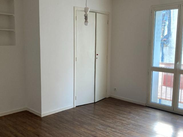 Studio location à Avignon