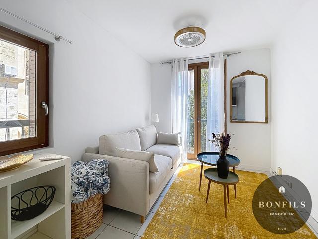 Studio location à Avignon