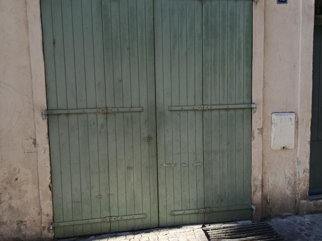 Garage location à Beaucaire, Gard