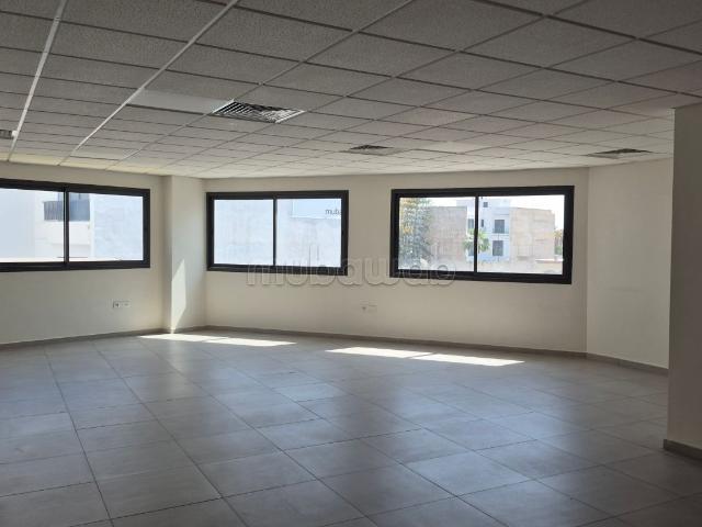 Bureau location à Anfa, Gharb-Chrarda-Beni Hssen