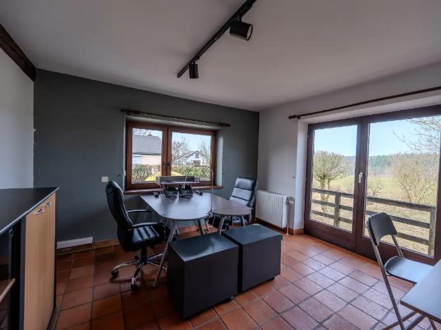 Bureau location à Attert, Wallonie