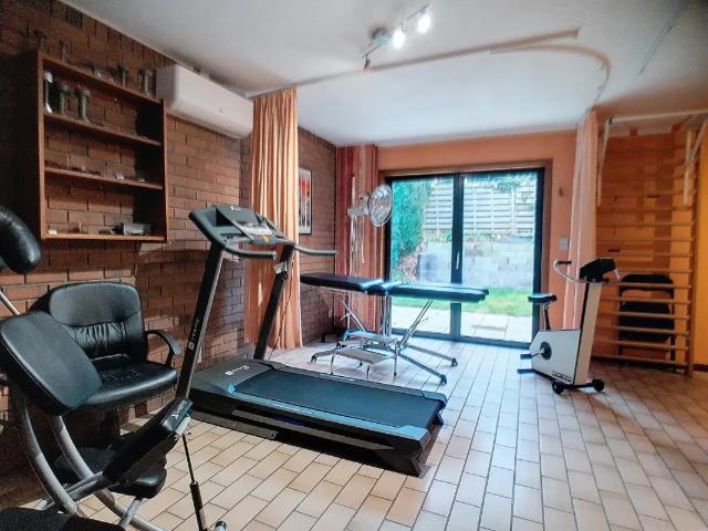 Bureau location à Binche, Wallonie