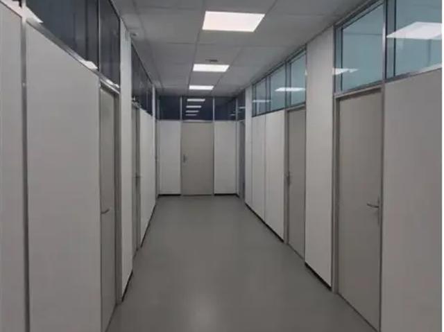 Bureau location à Charleroi, Wallonie