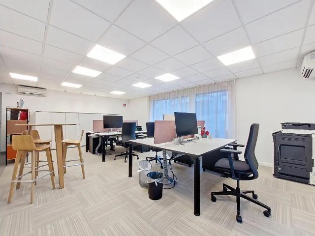 Bureau location à Namen, Wallonie