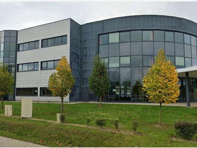 Bureau location à Bezannes, Marne