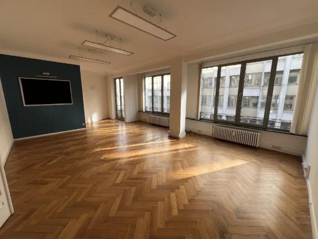 Bureau location à Etterbeek, Bruxelles