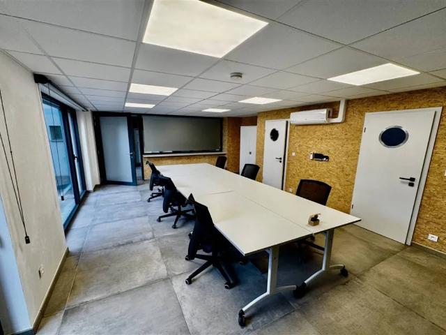 Bureau location à Fleurus, Wallonie