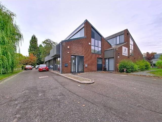 Bureau location à Ottignies-louvain-la-neuve, Wallonie