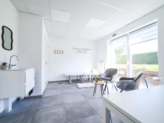 Bureau location à Strée-lez-Huy, Modave