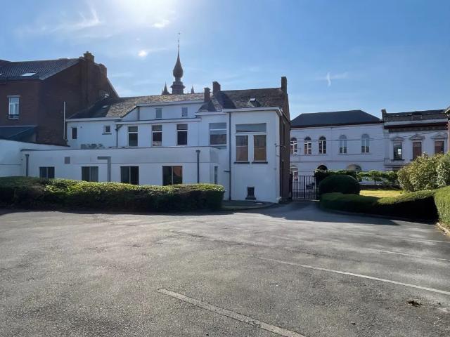 Bureau location à Morlanwelz, Wallonie