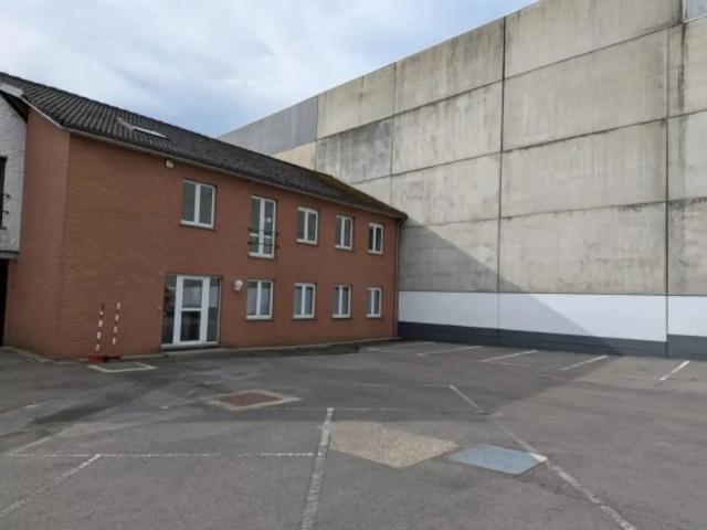 Bureau location à Raeren, Wallonie