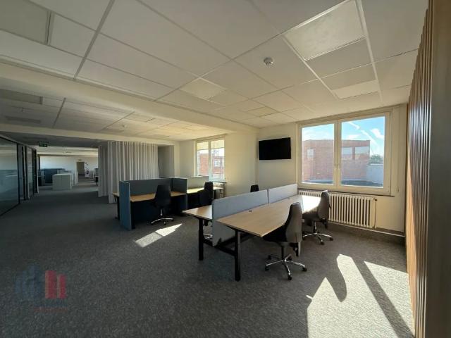 Bureau location à Sint-niklaas, Oost-Vlaanderen