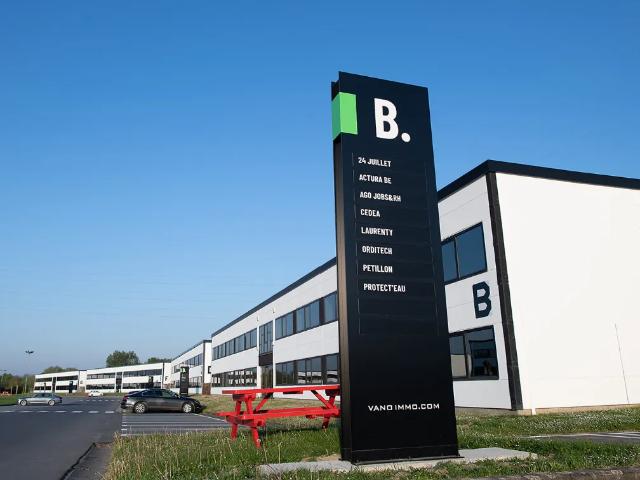 Bureau location à Brunehaut, Wallonie