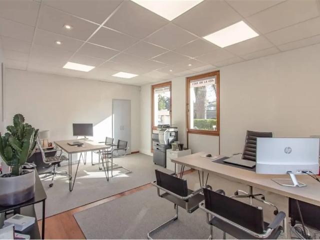Bureau location à Waterloo, Wallonie