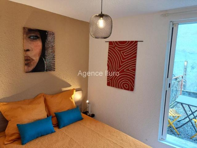 Studio location à Oloron-Sainte-Marie, Oloron-sainte-marie
