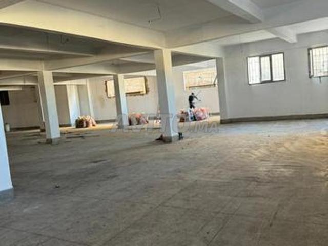 Local commercial location à Anfa, Gharb-Chrarda-Beni Hssen