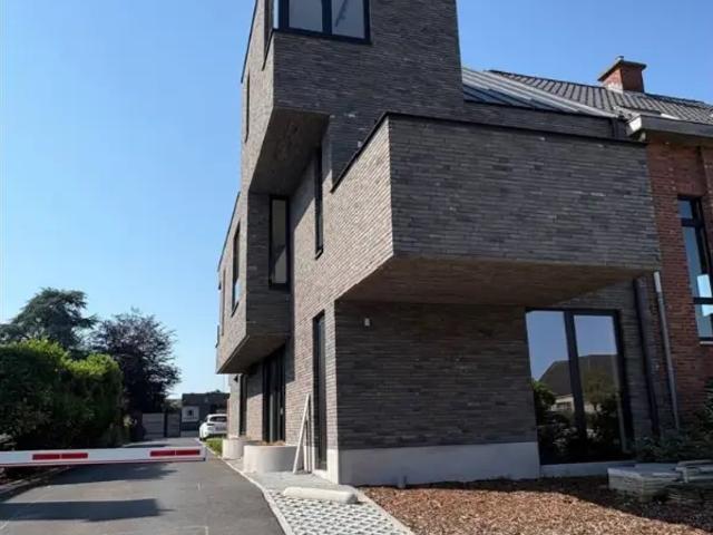 Duplex location à Melsele, Oost-Vlaanderen