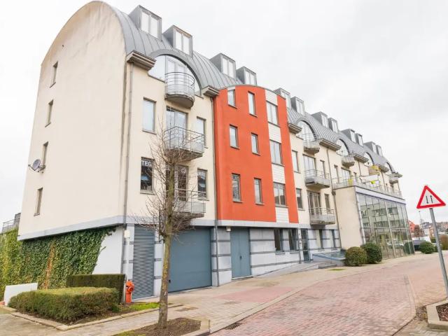 Duplex location à Woluwe-saint-etienne, Brabant