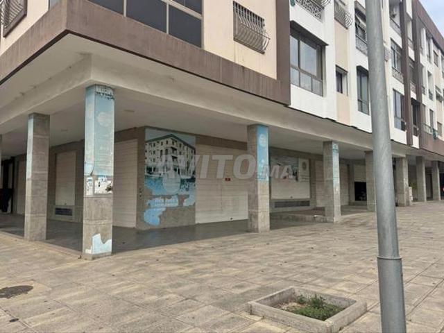 Local commercial location à Salé