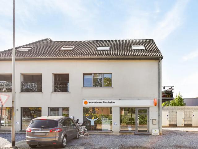 Local Commercial location à Ham, Limburg