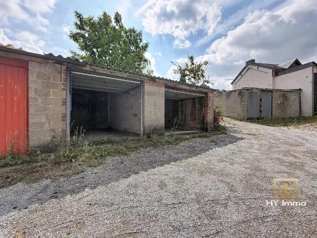Garage location à Aiseau, Wallonie
