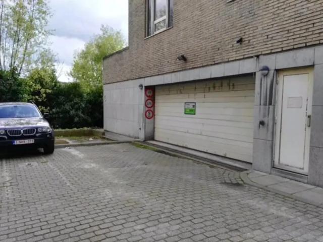 Garage location à Auderghem - Oudergem, Brussel-Hoofdstad - Bruxelles-Capitale