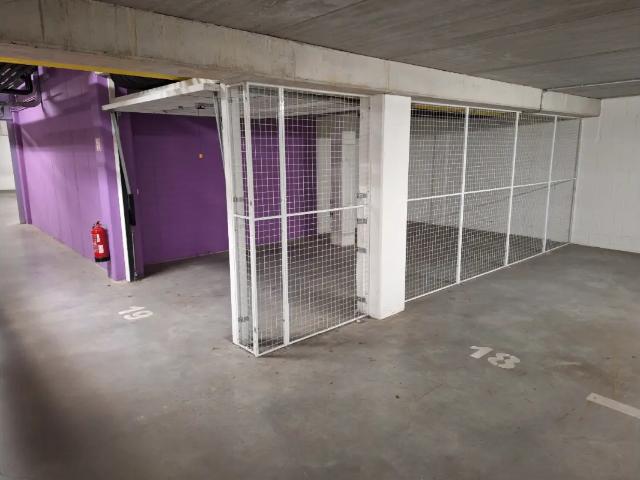 Garage location à Brussel, Bruxelles