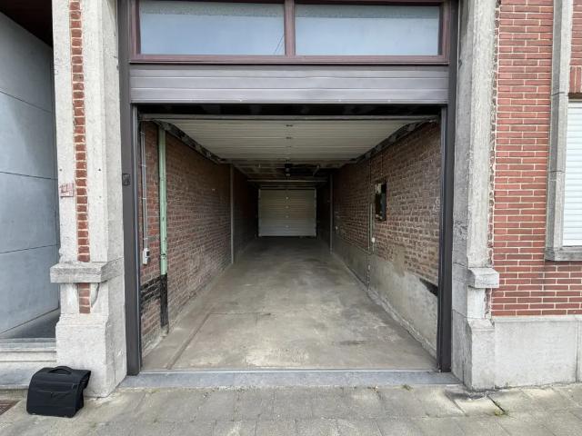 Garage location à Merbraine, Wallonie
