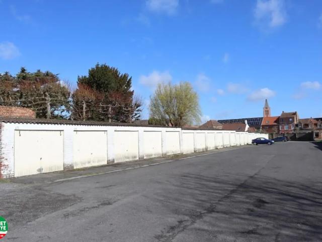Garage location à Brugge, West-Vlaanderen
