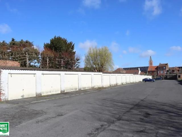 Garage location à Brugge