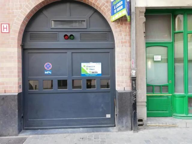 Garage location à Quartier des Quais - Kaaienwijk, Bruxelles - Brussel