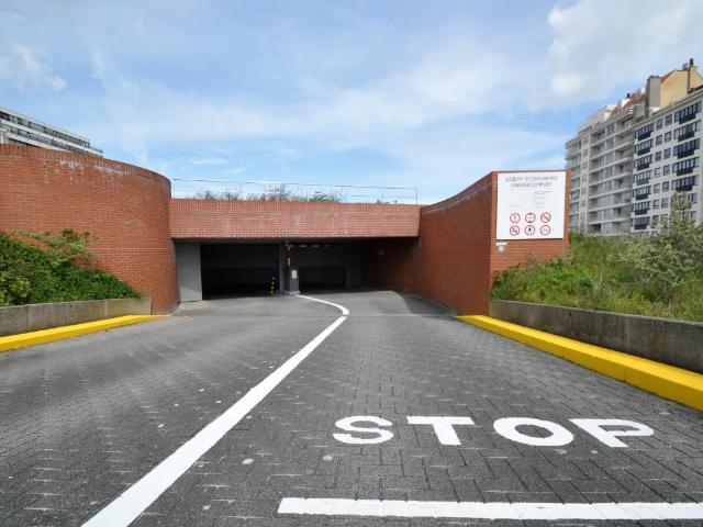 Garage location à Knokke-heist, West-Vlaanderen