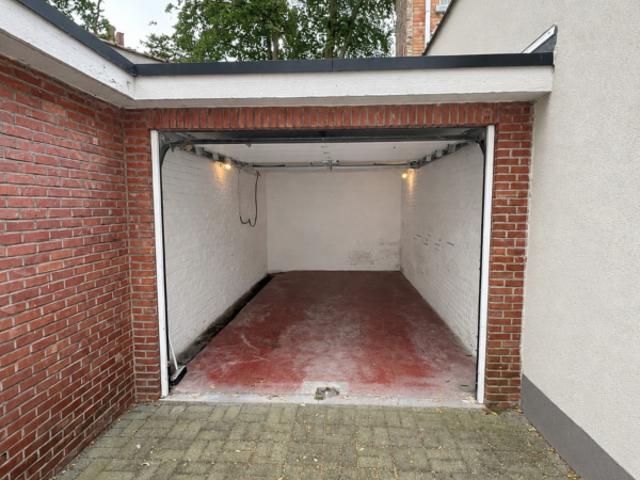 Garage location à Sint-pieters-woluwe, Bruxelles