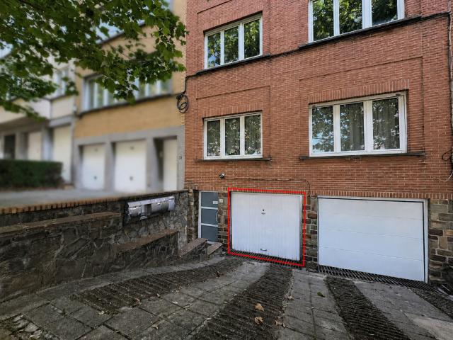 Garage location à Jette, Bruxelles