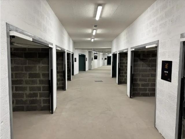 Garage location à Charleroi, Wallonie