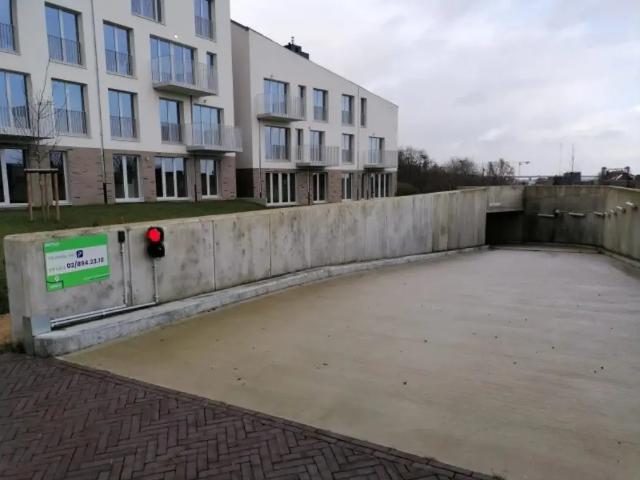 Garage location à Neder-Heembeek, Bruxelles - Brussel