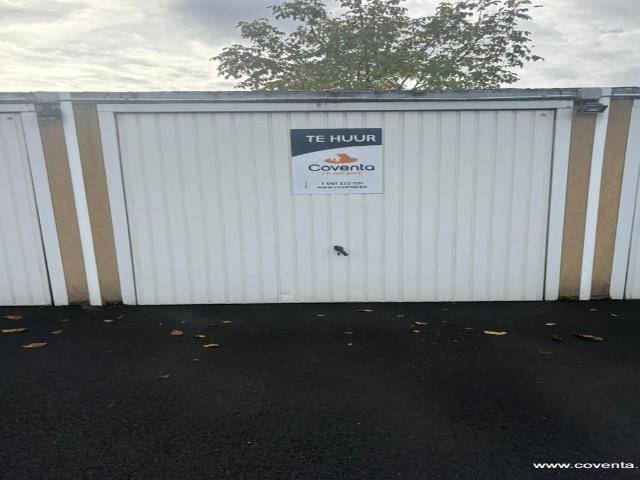 Garage location à Roeselare, West-Vlaanderen