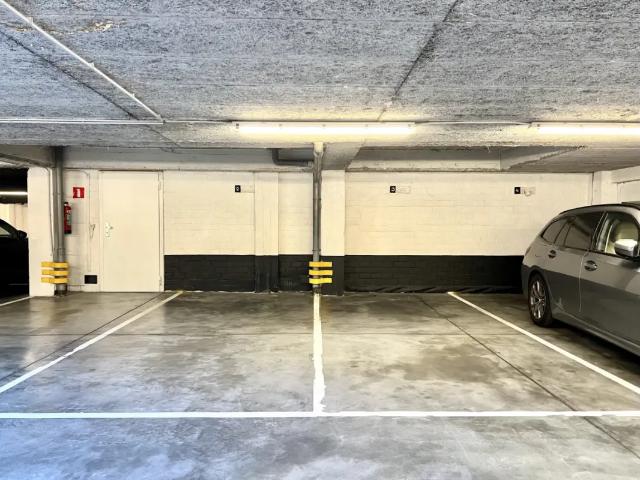 Garage location à Saint-gilles, Bruxelles