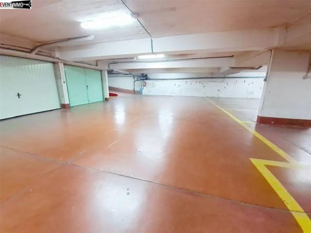 Garage location à Schaarbeek, Bruxelles