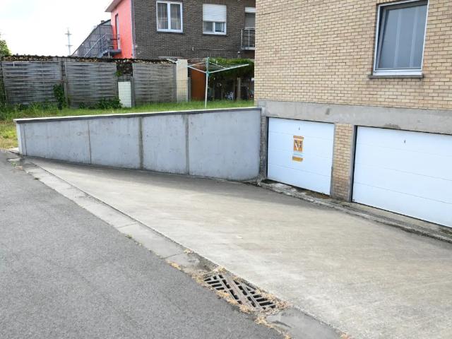 Garage location à Brugge, West-Vlaanderen